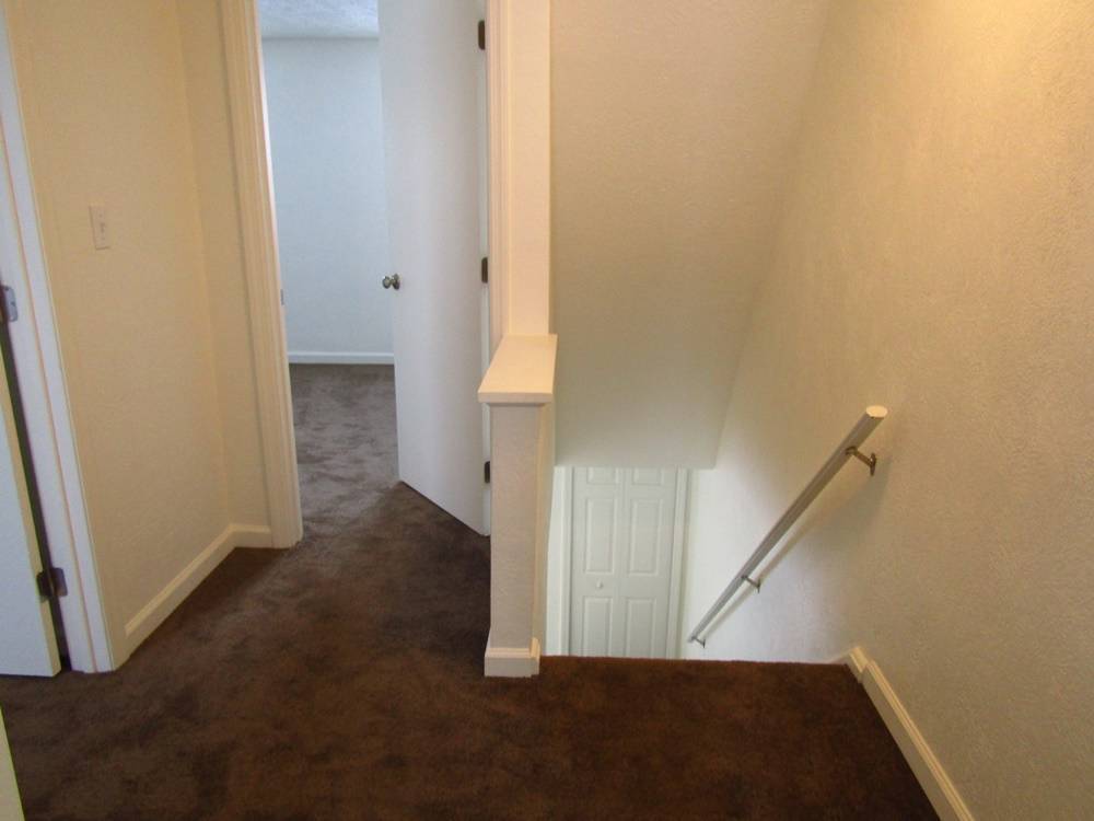 Building Photo - 1254 Argonne Dr