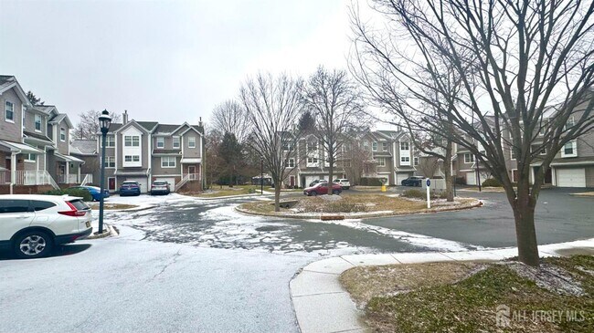 Building Photo - 32 Ketley Pl