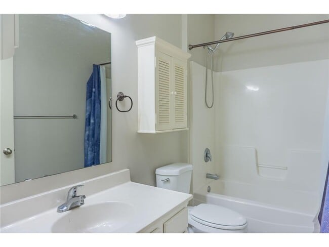 Building Photo - 1464 Ravoux Ln