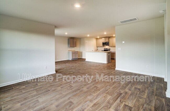 Building Photo - 1823 Fox Trce Cir