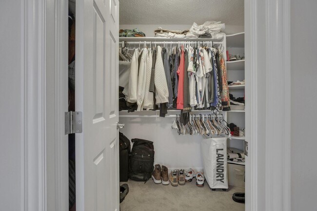 Building Photo - 5920 Triplett Square