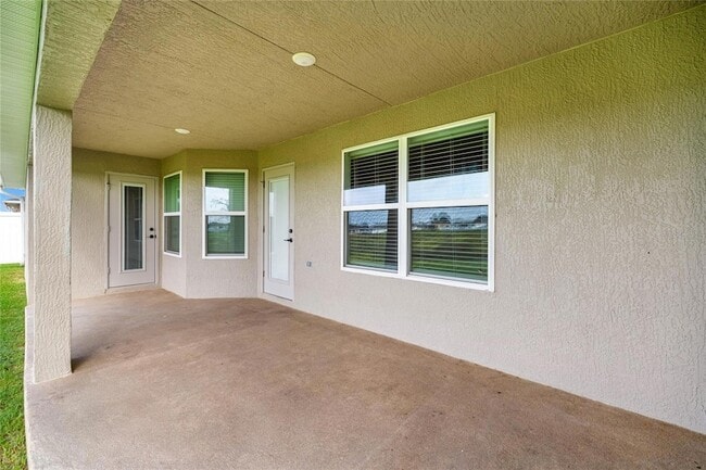 Building Photo - 5826 SW 83rd Ln