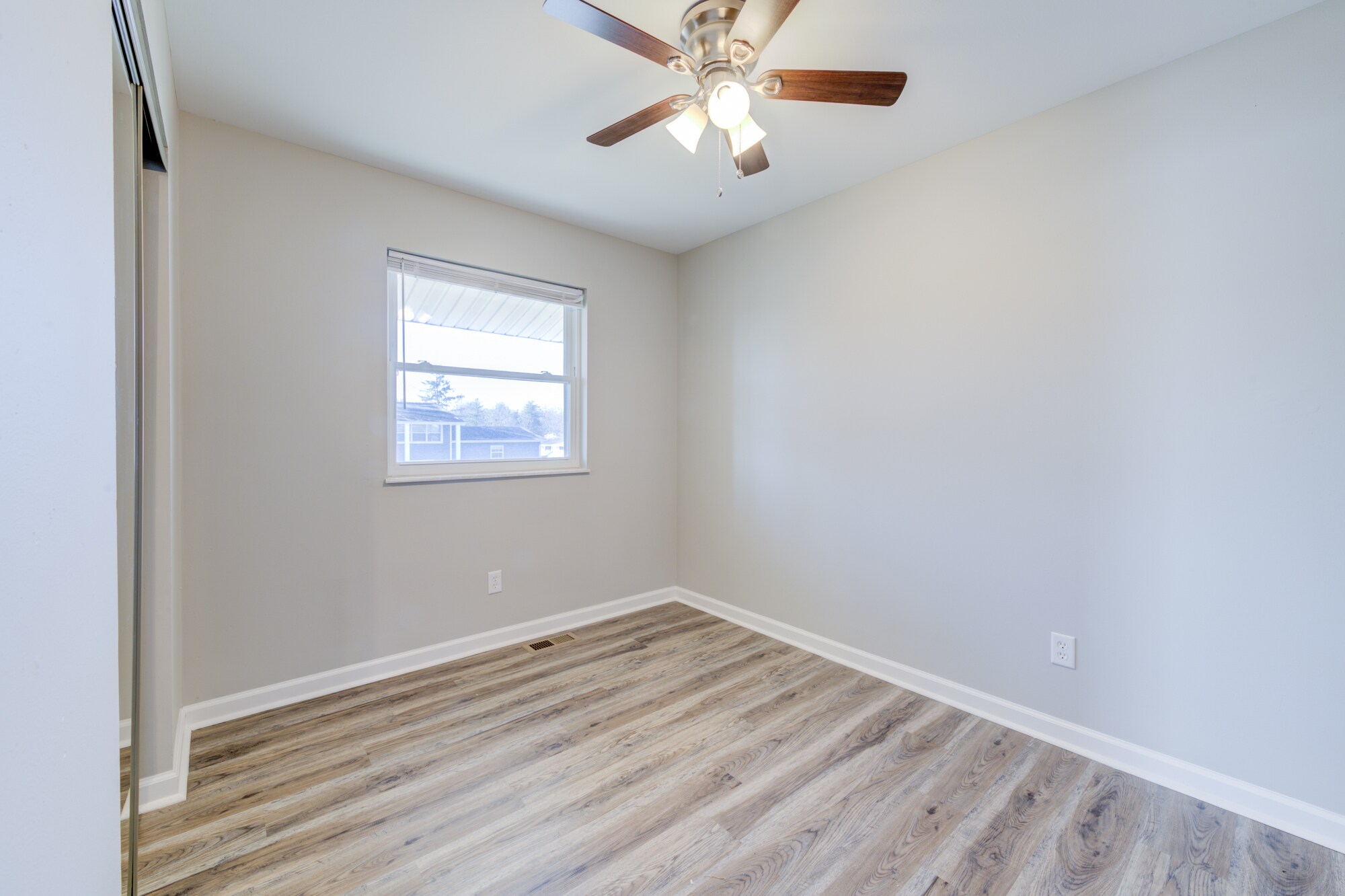 Building Photo - 19 Griffin Dr