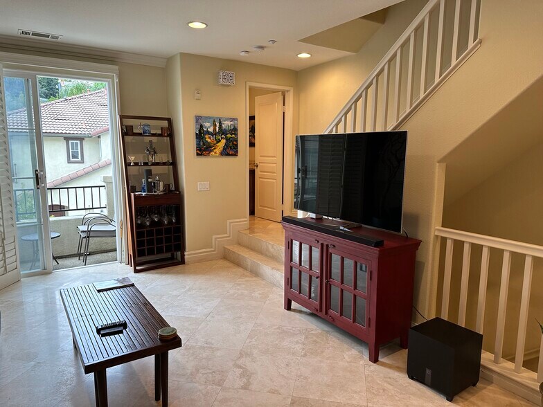 Building Photo - 1149 Terracina Ln