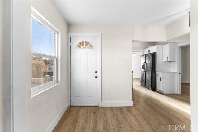 Building Photo - 906 N Allen St