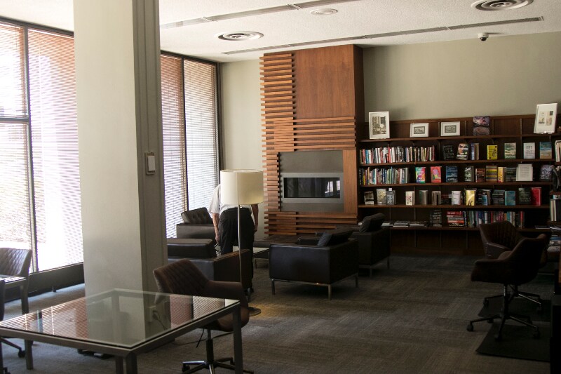 Building Photo - 15 S 1st St