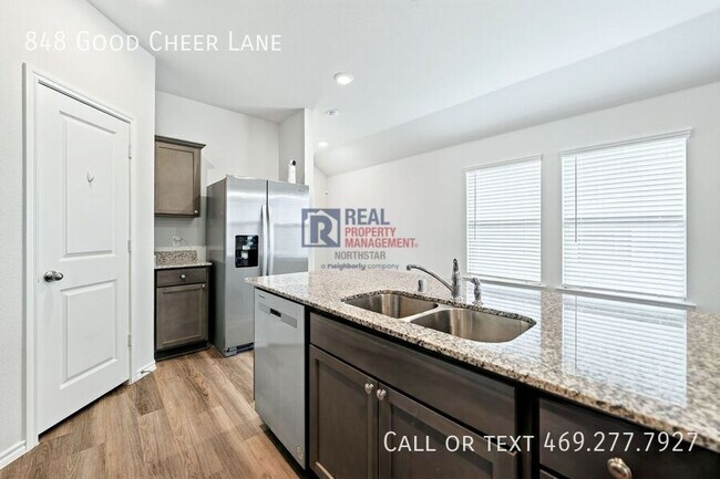 Building Photo - 848 Good Cheer Ln
