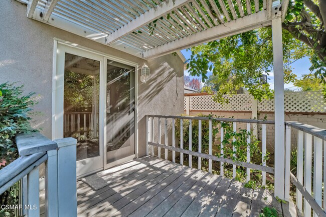 Building Photo - 6045 Sunnyslope Ave