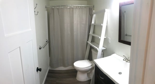 Building Photo - 505 E Johnson St