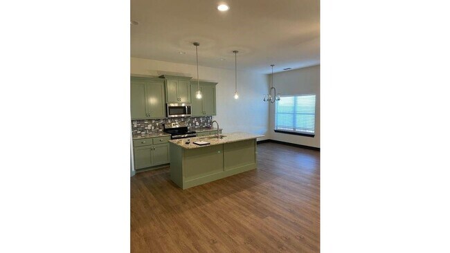 Building Photo - 7309 Southern Belle Cir