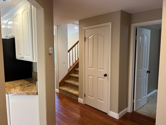 Building Photo - 4173 Garibaldi Pl