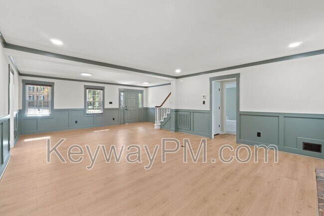 Building Photo - 315 Rabun Valley Ln