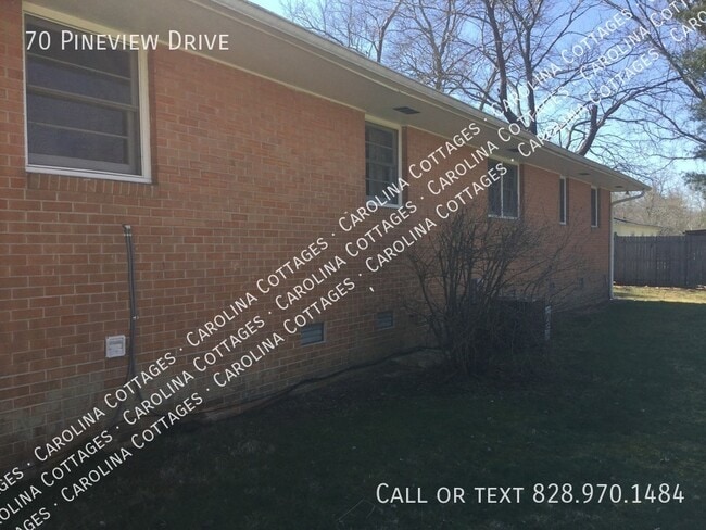 Building Photo - 70 Pine View Dr