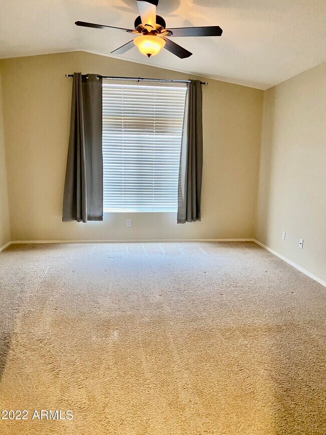 Building Photo - 3551 S Larkspur Way