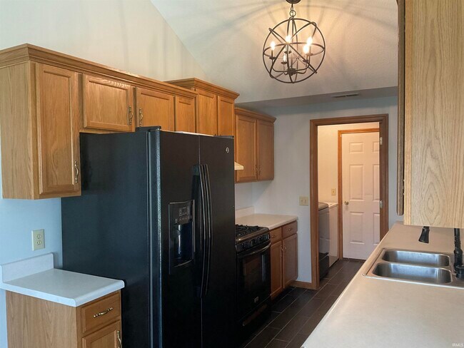 Building Photo - 2607 Sassafras Cove