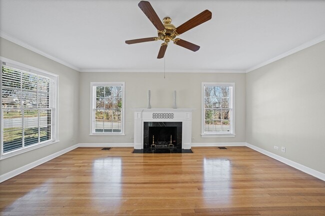 Building Photo - Spacious 3 Bed / 3 Bath Single Family with Large Fenced Yard and Deck in Temple ISD