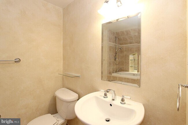 Building Photo - 2354 Wheystone Ct
