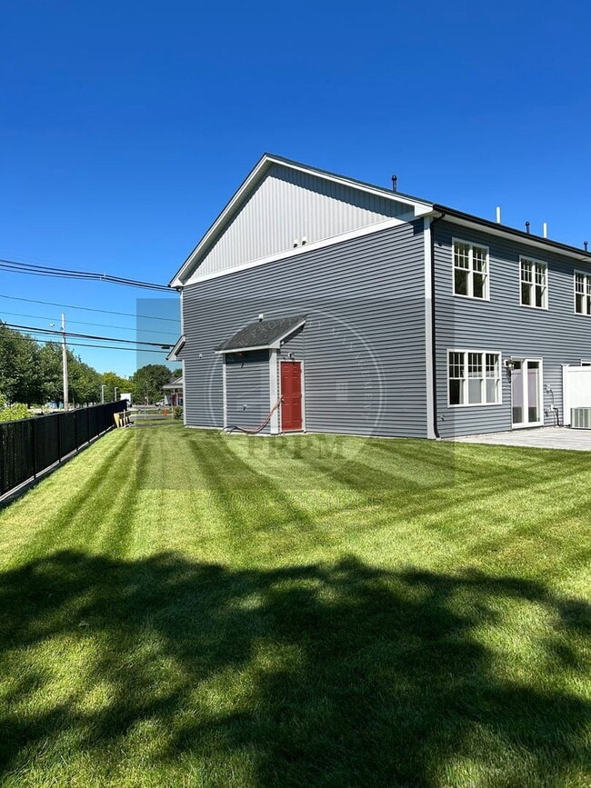 Building Photo - 2188-2190 Phillips Road