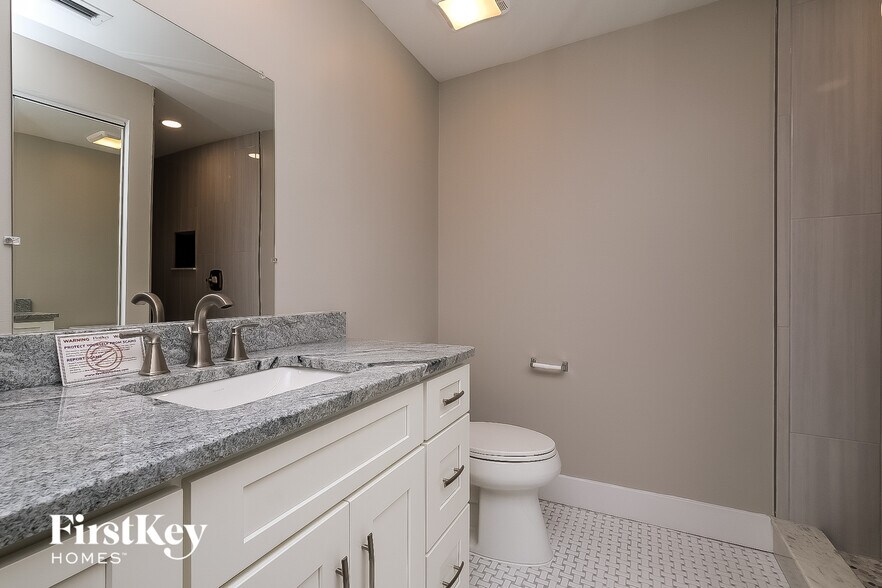 Building Photo - 9479 Purdy St