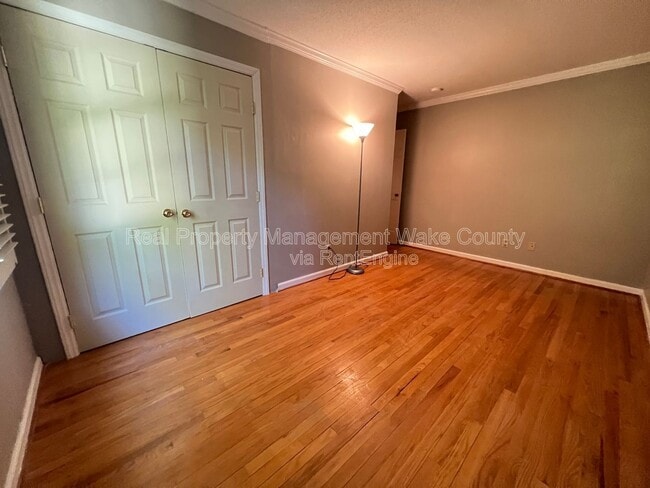 Building Photo - 2884 Wycliff Rd