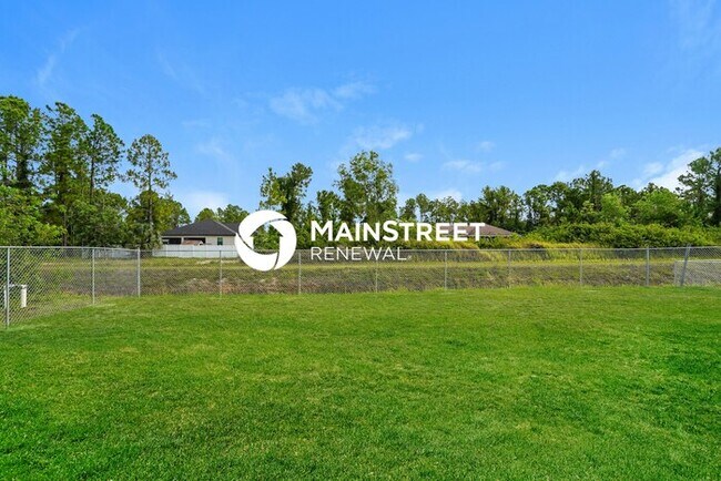 Building Photo - 3 Bedroom Pet-Friendly Home in Lehigh Acres, FL with Main Street Renewal