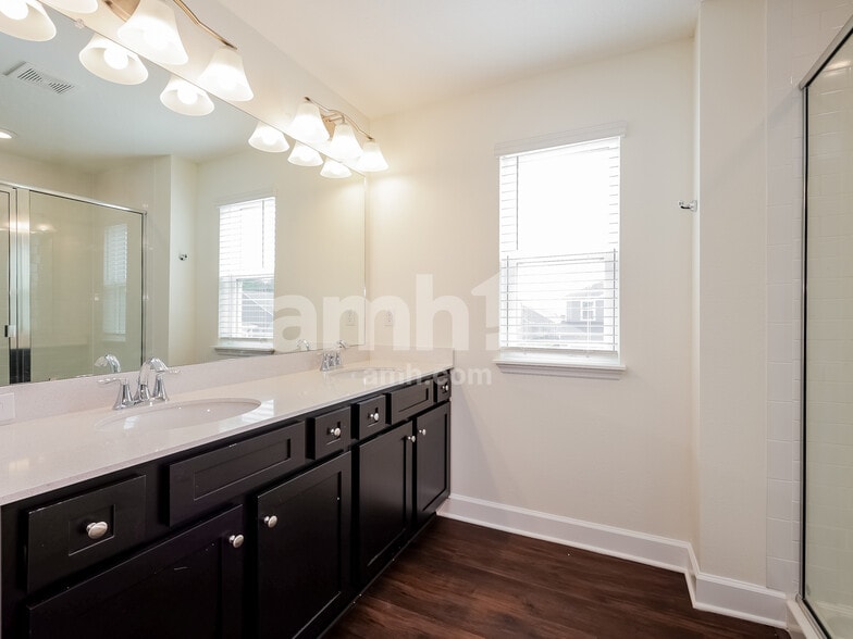 Building Photo - 3130 Artemisia Ln