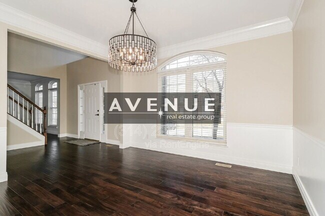 Building Photo - 17711 Westhampton Woods Dr