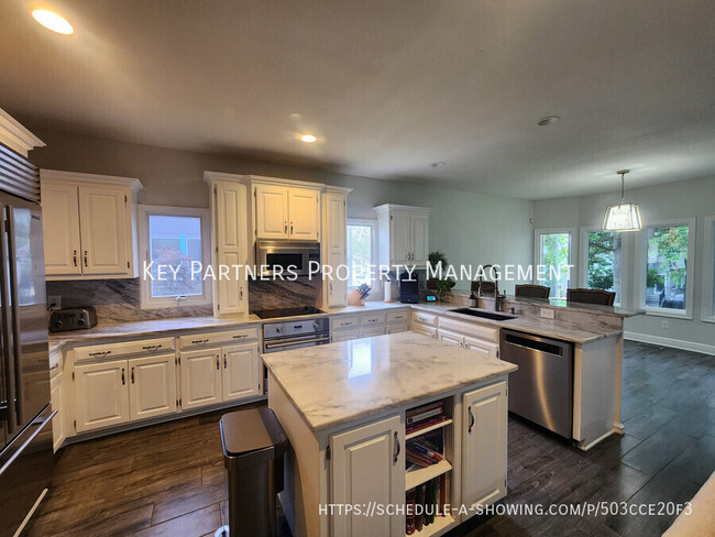 Building Photo - 5812 N Ames-