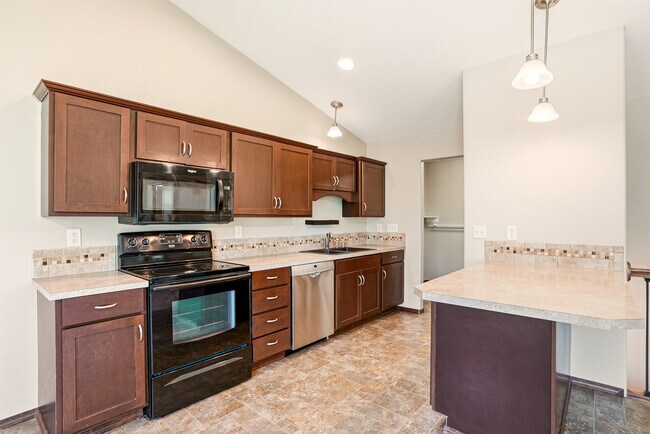 Building Photo - 11830 N Bedivere Dr