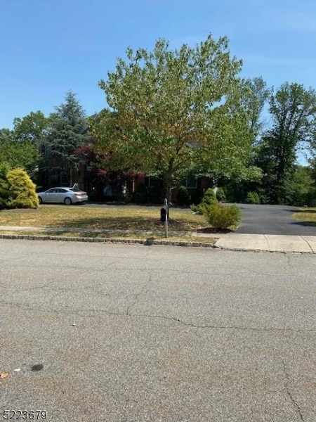 Building Photo - 29 Phillip Dr