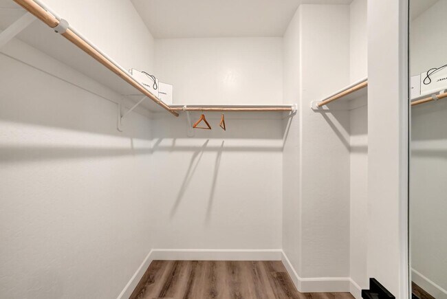 Building Photo - 2148 W Solo Wy