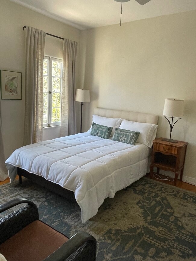 Bedroom - 8140 Blackburn Ave