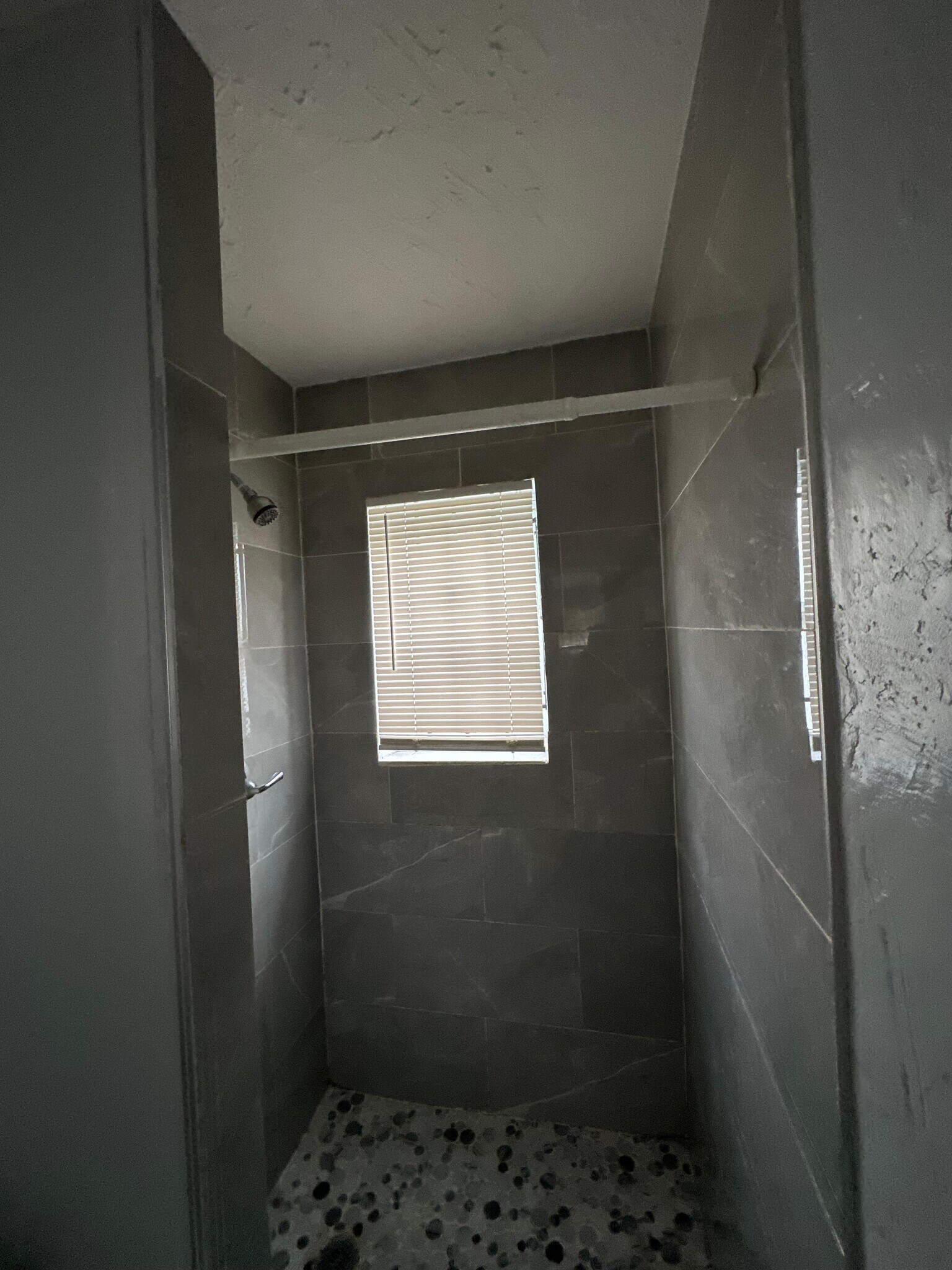 Building Photo - 2534 Moncrief Rd