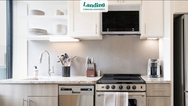 Building Photo - 8025 Bonhomme Ave