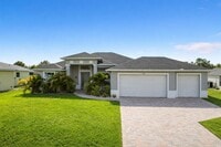 Building Photo - 186 Fairway Rd