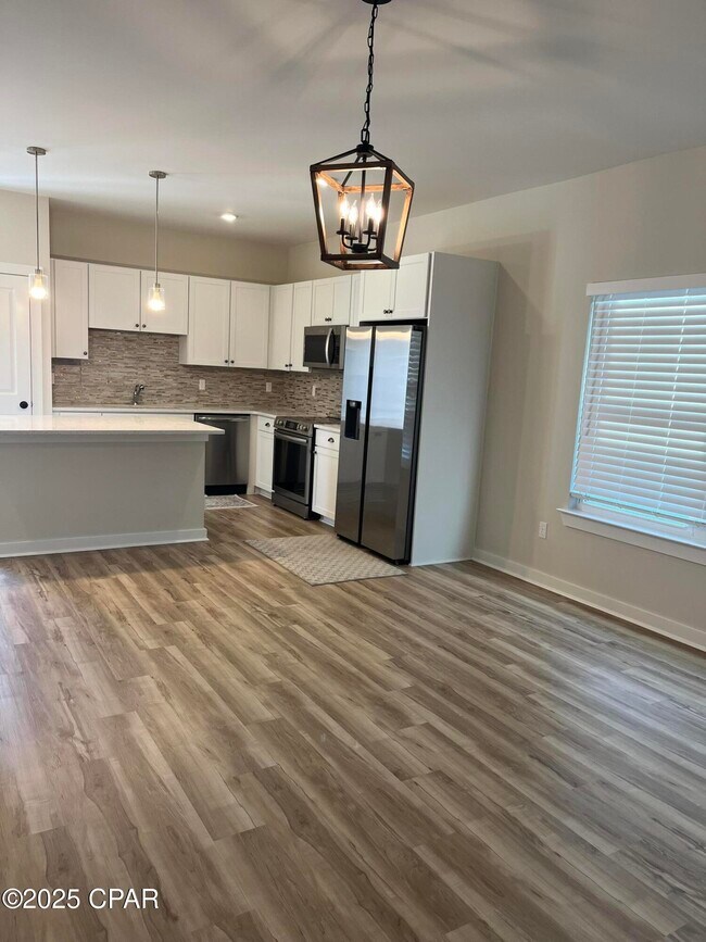 Building Photo - 2313 Sandpiper Ct