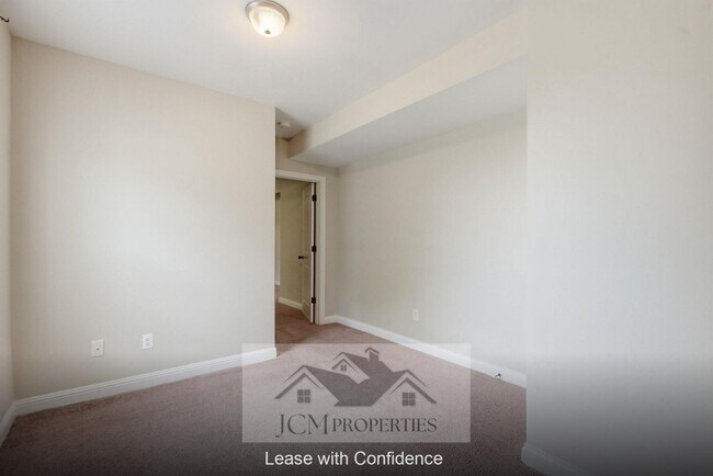 Building Photo - 938 Cobble Dr