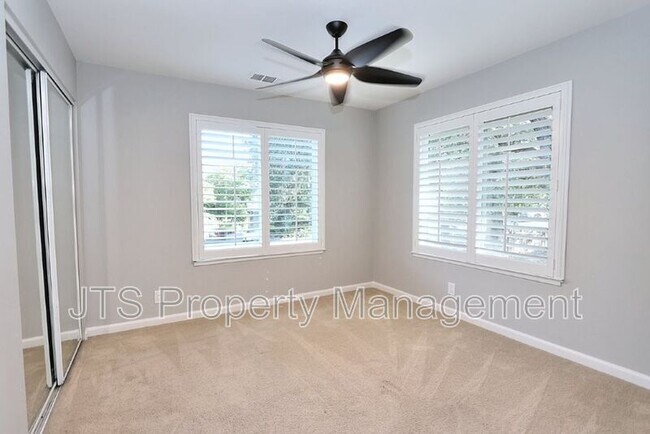 Building Photo - 9529 Lake Natoma Dr