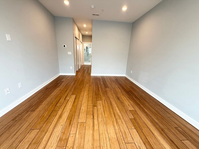 Building Photo - 2923 Gerritt St
