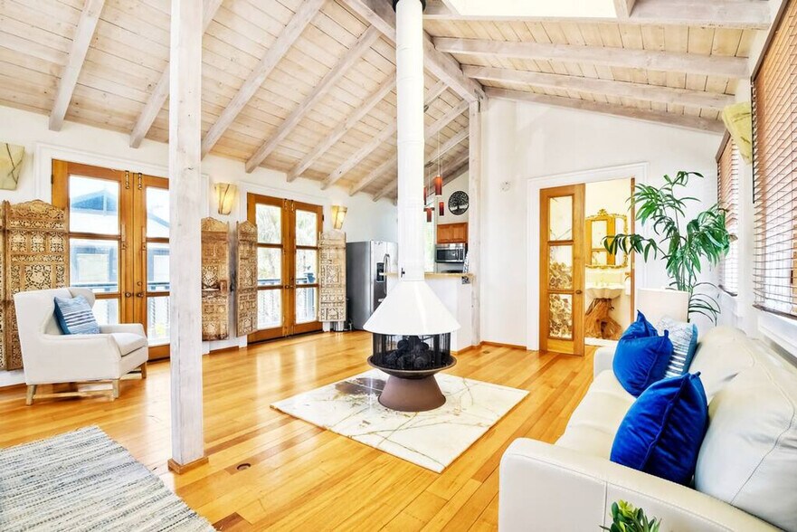 Building Photo - 1445-47 Neptune Ave