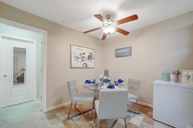 Primary Photo - WOW!! Great Price and Great Location!