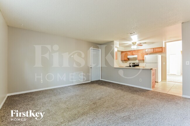 Building Photo - 710 Leeward Dr