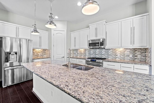Building Photo - 4536 Berkman Dr