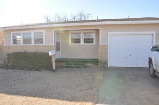 Building Photo - 2605 43rd St