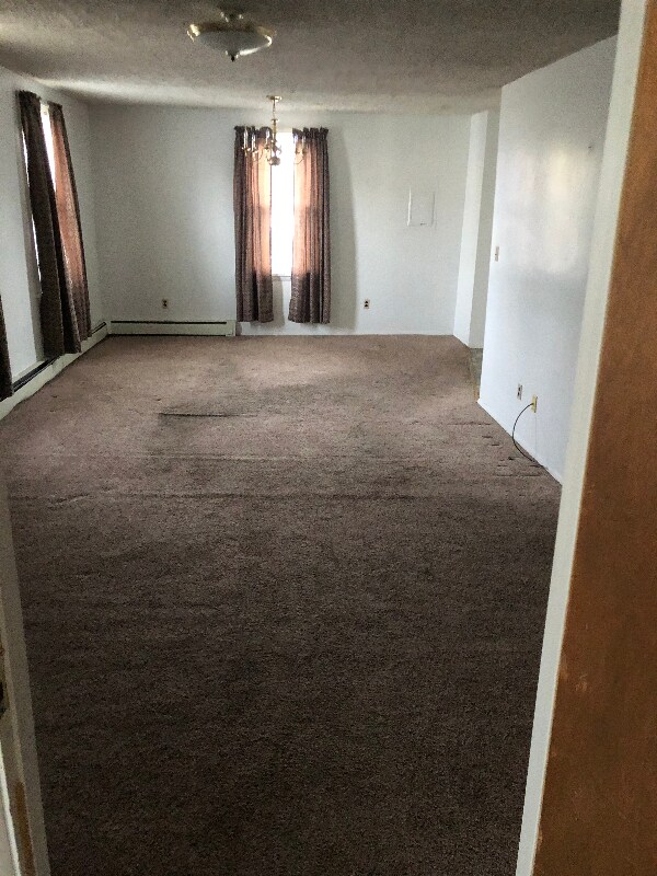 Building Photo - 413 White Deer Pike