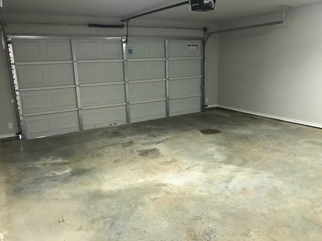 Building Photo - 6045 Jennings Dr