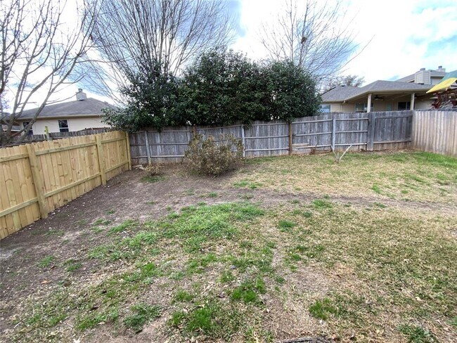 Building Photo - 9208 Brents Elm Dr