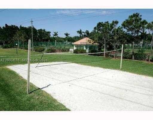 Building Photo - 8148 Sun Palm Dr