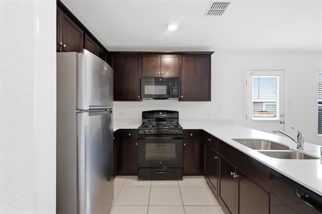 Building Photo - 9712 Trusler Rd