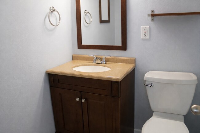 Building Photo - Ranch Style Home for Rent - Long Realty & Property Management